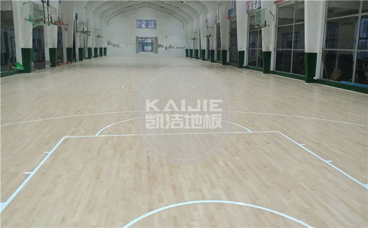 河北滄州體育學(xué)校體育館木地板項目