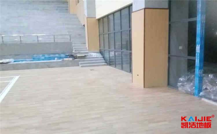 辦公室地板用什么便宜